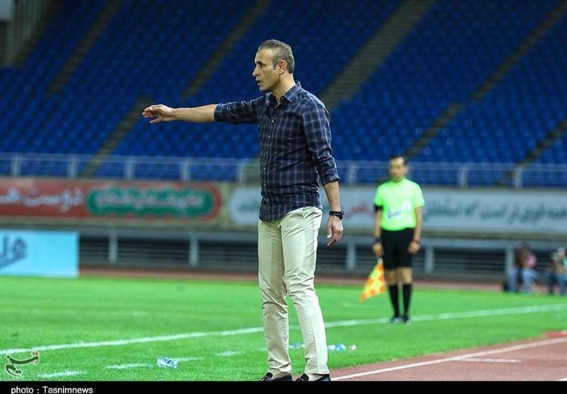 بوشهر، یحیی گل محمدی: هر روز می گویند فردا و کسی به ما اهمیت نمی دهد، اگر مجموعه پدیده پول ندارد چرا تبلیغات می کند؟! بوشهر، یحیی گل محمدی: هر روز می گویند فردا و کسی به ما اهمیت نمی دهد، اگر مجموعه پدیده پول ندارد چرا تبلیغات می نماید؟!