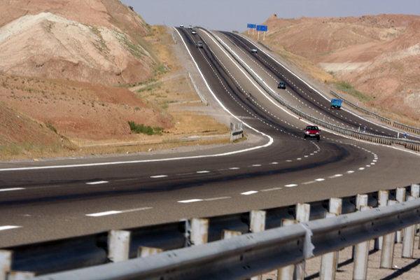 معاون ساخت و توسعه آزادراه ها اطلاع داد؛ افتتاح کنارگذر جنوبی تهران تا عید غدیر سال 98