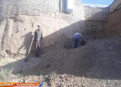 امامزاده سید عباس (برگمن)شهرستان خمین بازسازی اضطراری می گردد