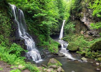 آبشار زمرد؛ جاذبه طبیعی و حیرت انگیز تالش
