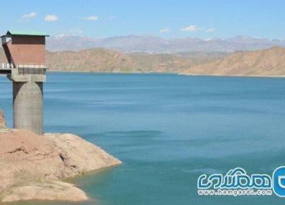 سد ماملو یکی از جاذبه های گردشگری استان تهران به شمار می رود