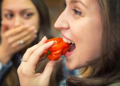 چرا غذاهای تند باعث آبریزش بینی می شوند؟ راز واکنش بدن به تندی فلفل